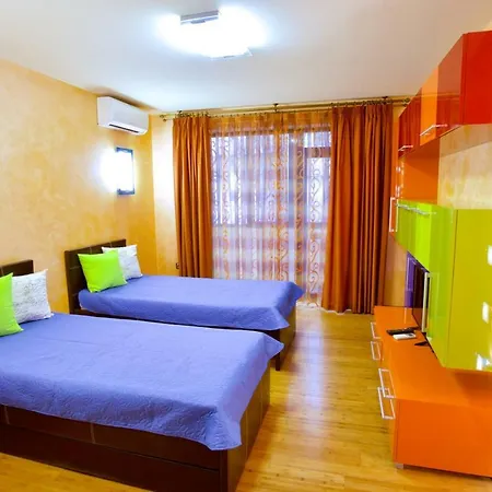 Beach & Downtown Apartment Varna