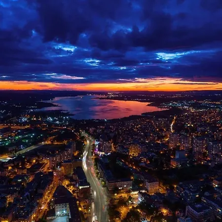 Apartment Beach & Downtown Varna